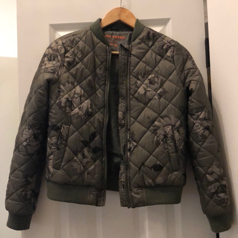 Joe Fresh Light Puffer
